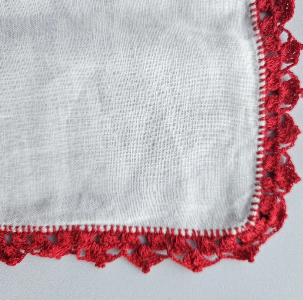 VTG Handmade Crochet Border Edge Red & Brown Cotton Hankies | SZ 12